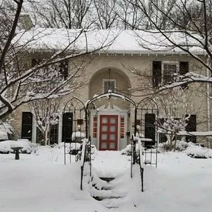 Meet your Posher, Donald